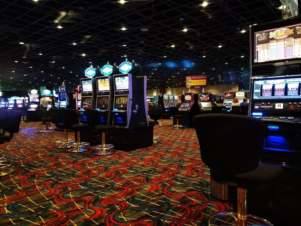 Vernon Downs Casino And Hotel Екстериор снимка