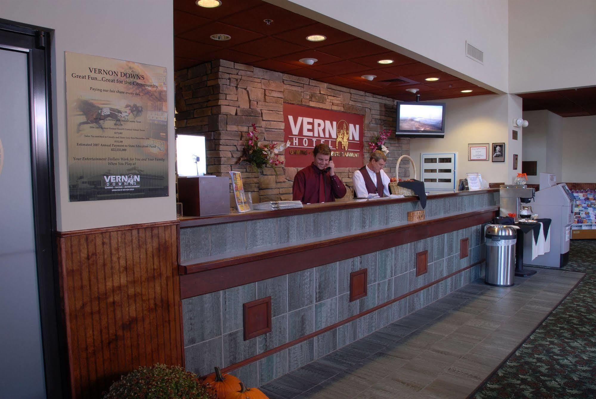 Vernon Downs Casino And Hotel Интериор снимка