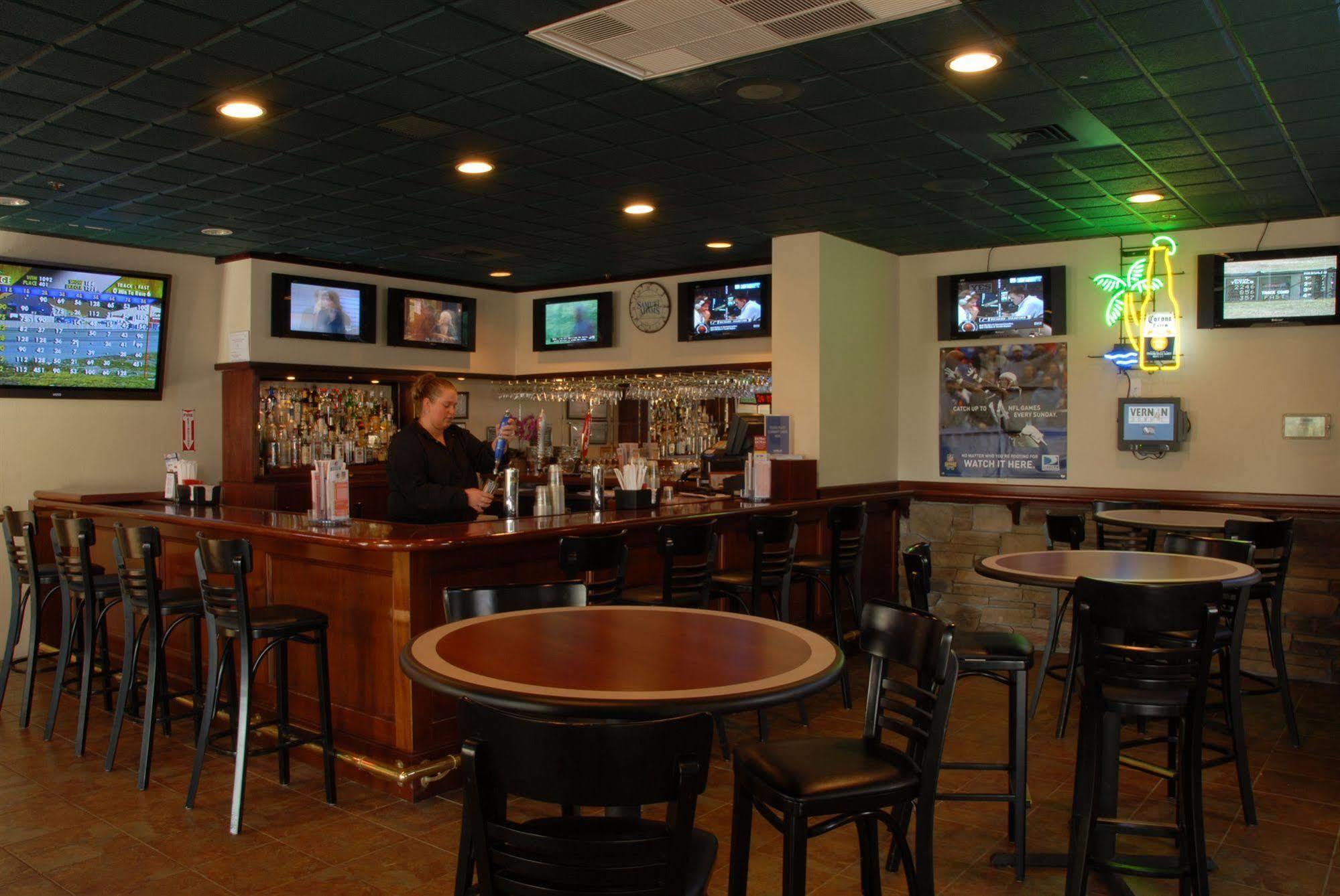 Vernon Downs Casino And Hotel Ресторант снимка